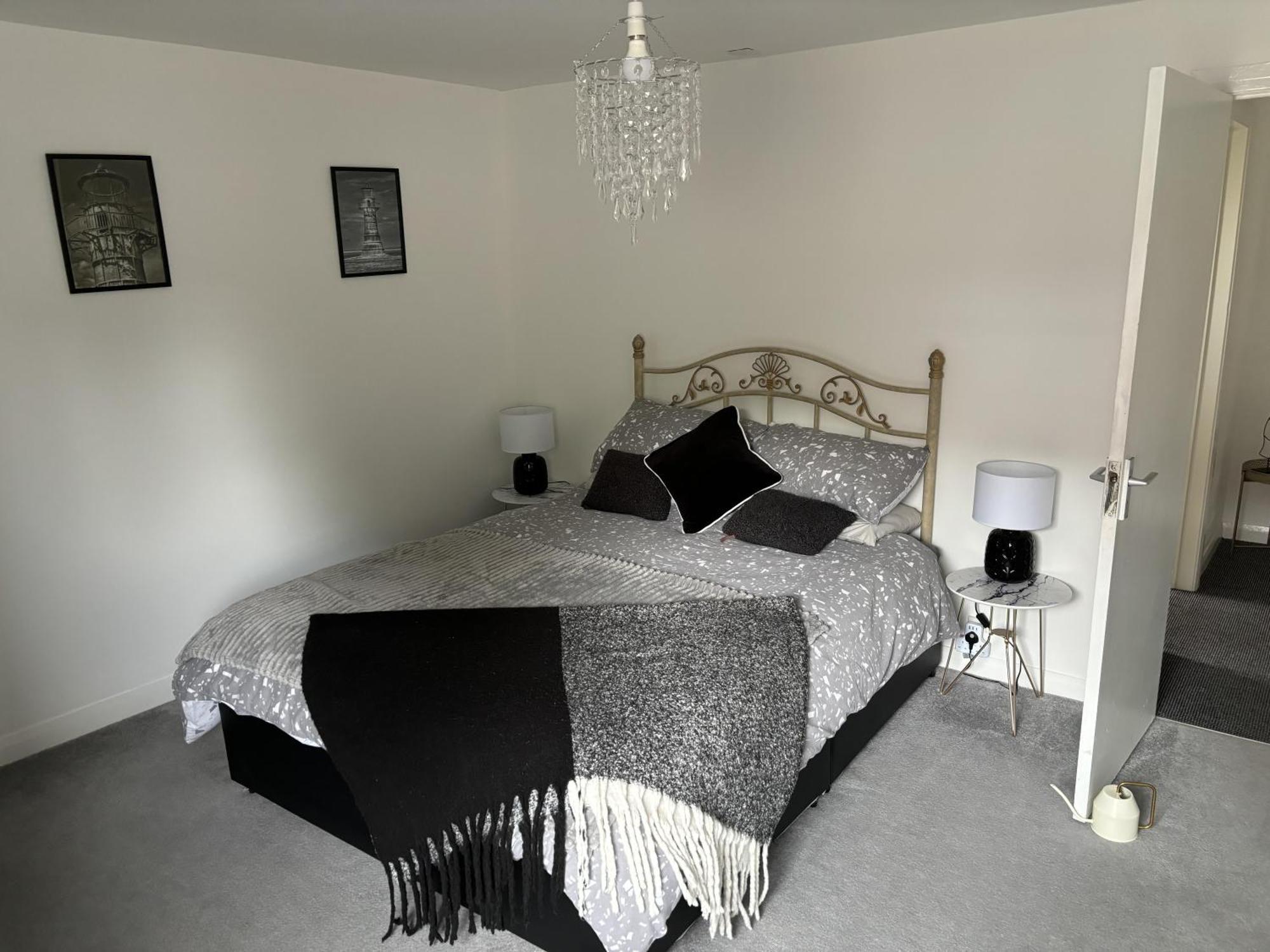 2 Bed-Sleeps 4-Sea View-Pet Friendly-Parking Apartman Llanelli Kültér fotó